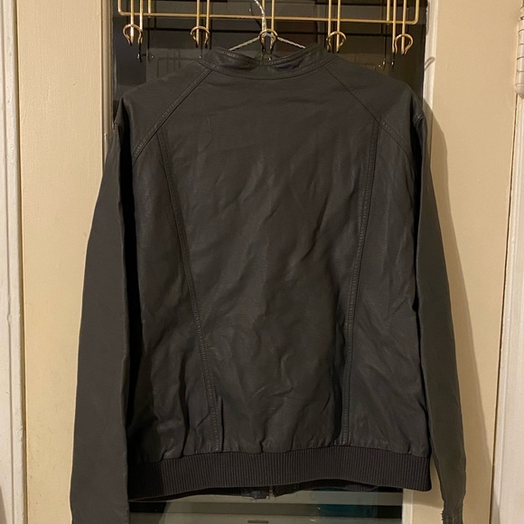 Super stylish faux Leather Jacket from Old Navy NWT! - Picture 5 of 5